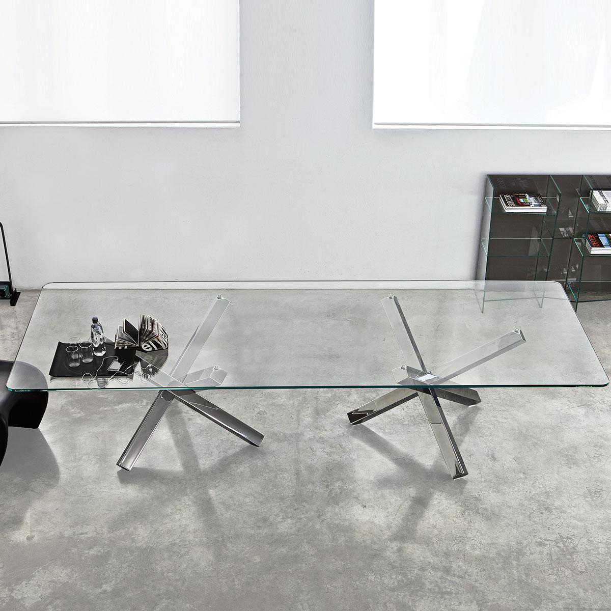 aikido-large-glass-dining-table-by-sovet-italia-2
